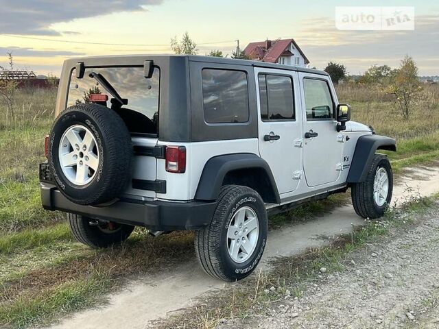 Сірий Джип Wrangler, об'ємом двигуна 3.8 л та пробігом 150 тис. км за 25800 $, фото 5 на Automoto.ua