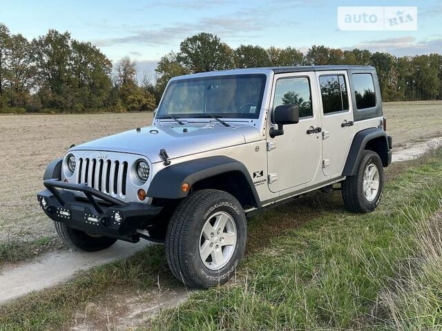 Сірий Джип Wrangler, об'ємом двигуна 3.8 л та пробігом 150 тис. км за 25800 $, фото 10 на Automoto.ua