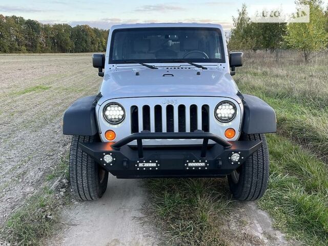 Сірий Джип Wrangler, об'ємом двигуна 3.8 л та пробігом 150 тис. км за 25800 $, фото 11 на Automoto.ua