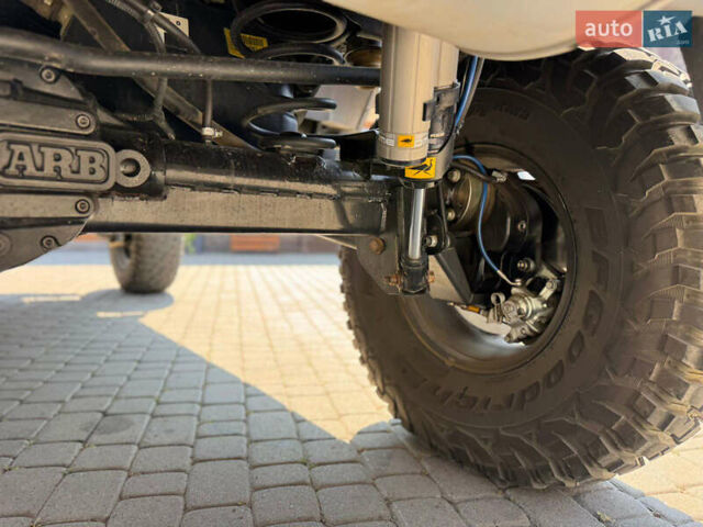 Сірий Джип Wrangler, об'ємом двигуна 3.6 л та пробігом 50 тис. км за 57000 $, фото 19 на Automoto.ua