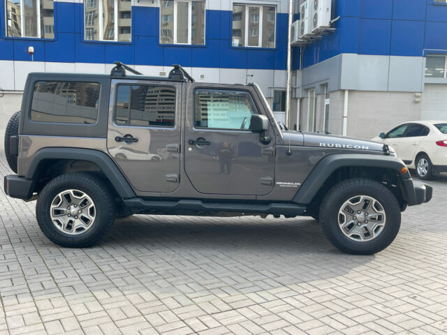 Сірий Джип Wrangler, об'ємом двигуна 2.8 л та пробігом 110 тис. км за 26990 $, фото 3 на Automoto.ua