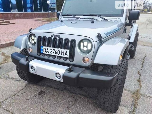 Сірий Джип Wrangler, об'ємом двигуна 3.6 л та пробігом 117 тис. км за 28500 $, фото 4 на Automoto.ua