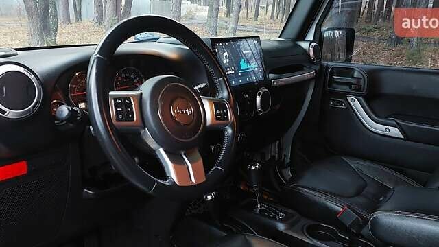 Серый Джип Вранглер, объемом двигателя 3.6 л и пробегом 68 тыс. км за 25555 $, фото 24 на Automoto.ua