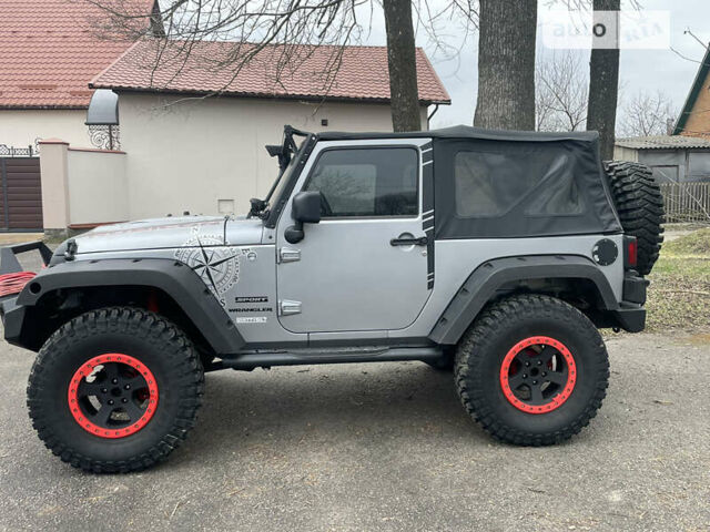 Сірий Джип Wrangler, об'ємом двигуна 3.6 л та пробігом 110 тис. км за 26500 $, фото 3 на Automoto.ua