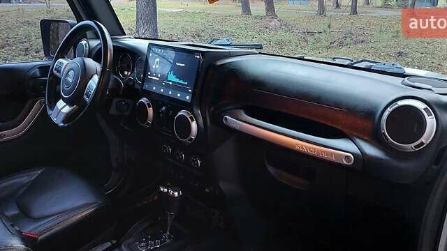 Серый Джип Вранглер, объемом двигателя 3.6 л и пробегом 68 тыс. км за 25555 $, фото 34 на Automoto.ua