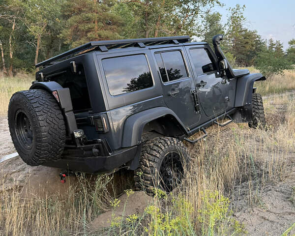 Сірий Джип Wrangler, об'ємом двигуна 3.6 л та пробігом 100 тис. км за 35000 $, фото 13 на Automoto.ua