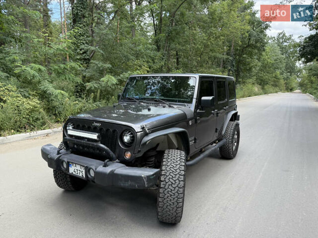 Серый Джип Вранглер, объемом двигателя 3.6 л и пробегом 129 тыс. км за 23000 $, фото 2 на Automoto.ua