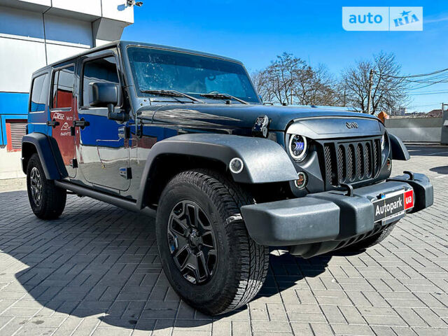 Сірий Джип Wrangler, об'ємом двигуна 3.6 л та пробігом 52 тис. км за 35490 $, фото 2 на Automoto.ua