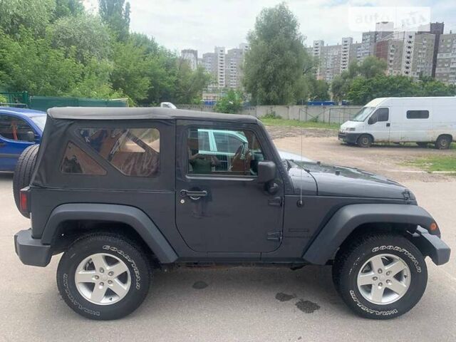 Сірий Джип Wrangler, об'ємом двигуна 3.6 л та пробігом 79 тис. км за 22500 $, фото 5 на Automoto.ua