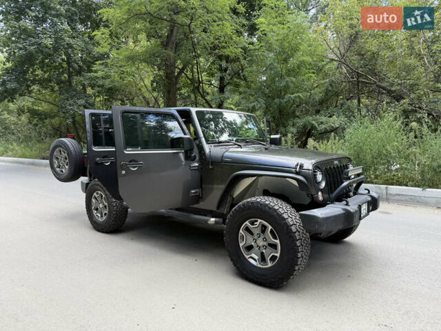 Серый Джип Вранглер, объемом двигателя 3.6 л и пробегом 129 тыс. км за 23000 $, фото 7 на Automoto.ua