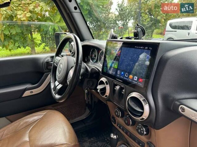 Серый Джип Вранглер, объемом двигателя 3.6 л и пробегом 170 тыс. км за 28000 $, фото 7 на Automoto.ua