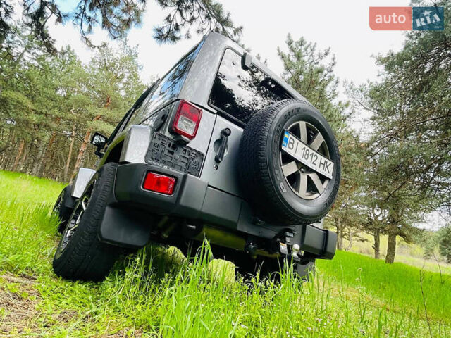 Сірий Джип Wrangler, об'ємом двигуна 3.6 л та пробігом 65 тис. км за 39000 $, фото 27 на Automoto.ua