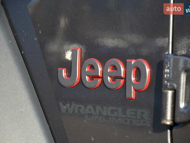 Серый Джип Вранглер, объемом двигателя 2 л и пробегом 50 тыс. км за 37999 $, фото 13 на Automoto.ua