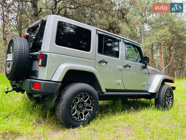 Сірий Джип Wrangler, об'ємом двигуна 3.6 л та пробігом 65 тис. км за 39000 $, фото 21 на Automoto.ua