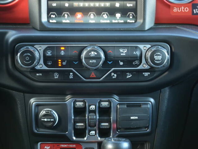 Серый Джип Вранглер, объемом двигателя 2 л и пробегом 50 тыс. км за 37999 $, фото 32 на Automoto.ua