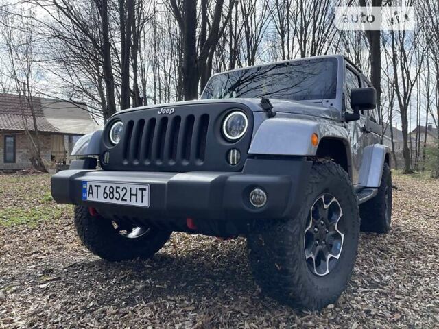 Сірий Джип Wrangler, об'ємом двигуна 3.6 л та пробігом 71 тис. км за 27300 $, фото 1 на Automoto.ua