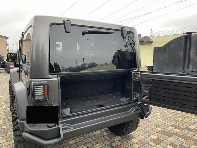 Сірий Джип Wrangler, об'ємом двигуна 2.8 л та пробігом 17 тис. км за 26700 $, фото 11 на Automoto.ua