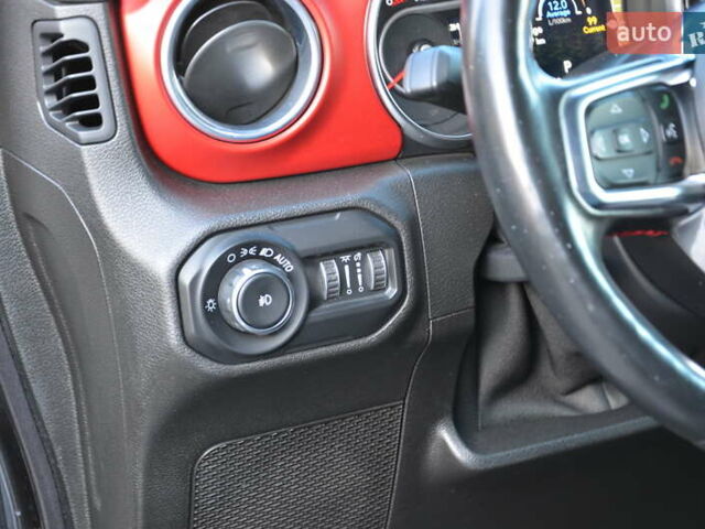 Серый Джип Вранглер, объемом двигателя 2 л и пробегом 50 тыс. км за 37999 $, фото 25 на Automoto.ua