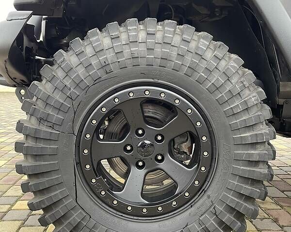 Сірий Джип Wrangler, об'ємом двигуна 2.8 л та пробігом 17 тис. км за 26700 $, фото 12 на Automoto.ua