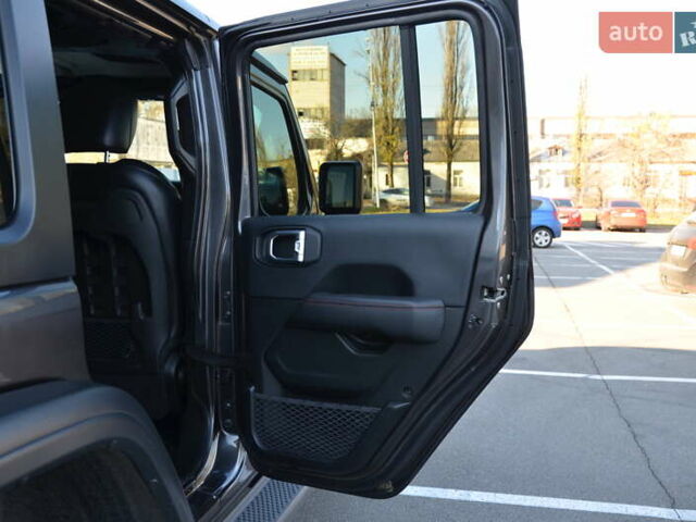 Серый Джип Вранглер, объемом двигателя 2 л и пробегом 50 тыс. км за 37999 $, фото 45 на Automoto.ua