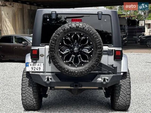 Сірий Джип Wrangler, об'ємом двигуна 3.6 л та пробігом 140 тис. км за 29999 $, фото 5 на Automoto.ua