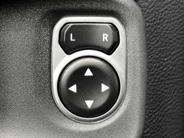 Сірий Джип Wrangler, об'ємом двигуна 2 л та пробігом 41 тис. км за 14500 $, фото 13 на Automoto.ua