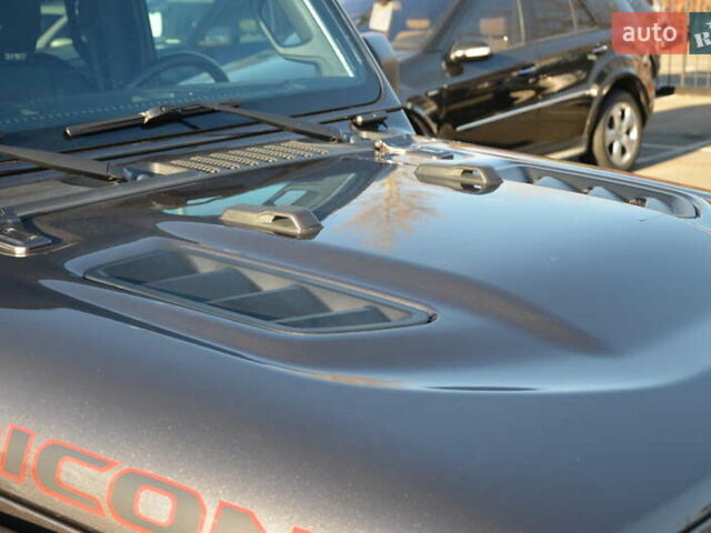 Серый Джип Вранглер, объемом двигателя 2 л и пробегом 50 тыс. км за 37999 $, фото 54 на Automoto.ua