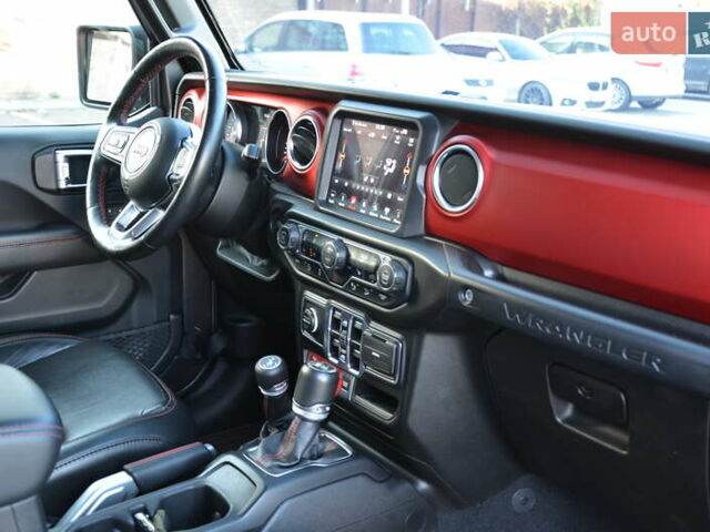 Серый Джип Вранглер, объемом двигателя 2 л и пробегом 50 тыс. км за 37999 $, фото 49 на Automoto.ua