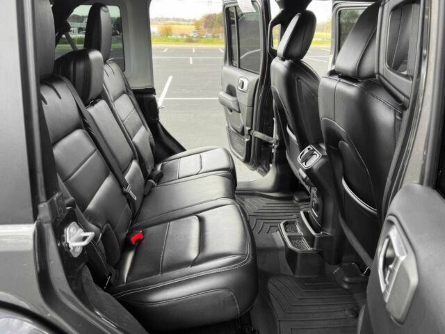 Сірий Джип Wrangler, об'ємом двигуна 2 л та пробігом 41 тис. км за 14500 $, фото 11 на Automoto.ua