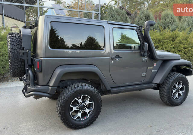 Серый Джип Вранглер, объемом двигателя 2.8 л и пробегом 25 тыс. км за 34900 $, фото 5 на Automoto.ua