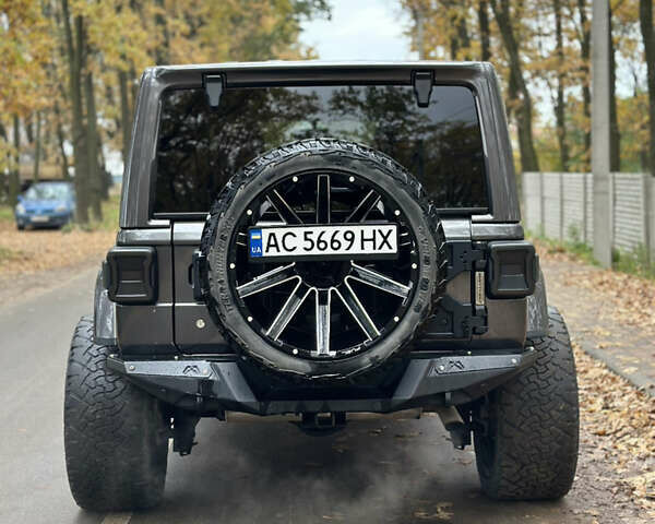 Джип Wrangler 2019 у Софіївська Борщагівка на Automoto.ua Сірий Джип Wrangler, об'ємом двигуна 2 л та пробігом 82 тис. км за 35999 $, фото 5 на Automoto.ua