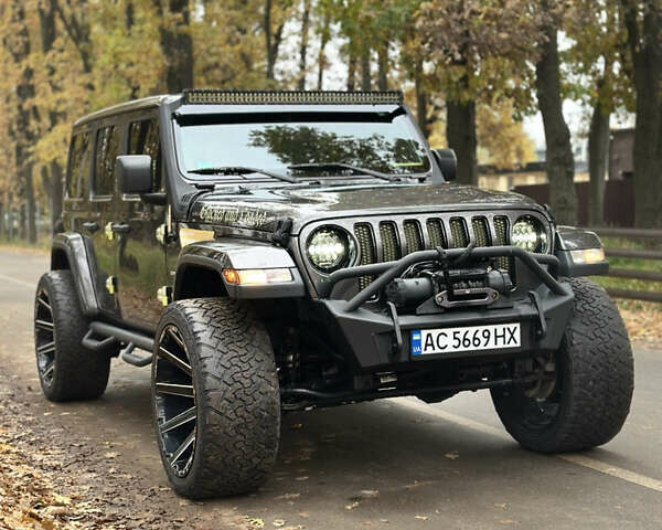 Джип Wrangler 2019 у Софіївська Борщагівка на Automoto.ua Сірий Джип Wrangler, об'ємом двигуна 2 л та пробігом 82 тис. км за 35999 $, фото 2 на Automoto.ua