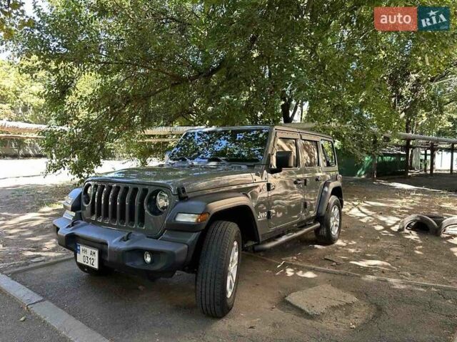 Джип Вранглер 2019 в Одессе на Automoto.ua Серый Джип Вранглер, объемом двигателя 3.6 л и пробегом 55 тыс. км за 39999 $, фото 5 на Automoto.ua