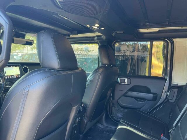 Сірий Джип Wrangler, об'ємом двигуна 3.6 л та пробігом 31 тис. км за 6800 $, фото 16 на Automoto.ua