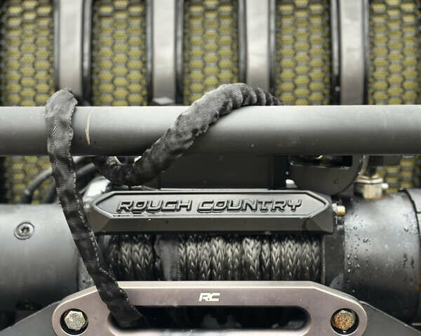 Джип Wrangler 2019 у Софіївська Борщагівка на Automoto.ua Сірий Джип Wrangler, об'ємом двигуна 2 л та пробігом 82 тис. км за 35999 $, фото 12 на Automoto.ua