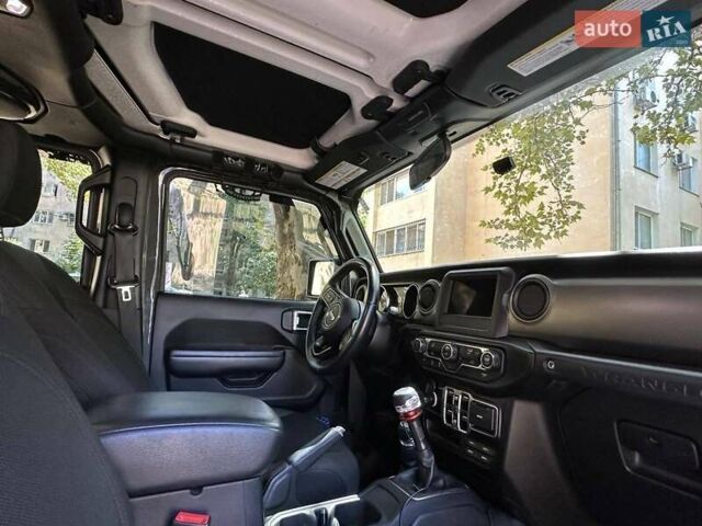 Джип Вранглер 2019 в Одессе на Automoto.ua Серый Джип Вранглер, объемом двигателя 3.6 л и пробегом 55 тыс. км за 39999 $, фото 24 на Automoto.ua