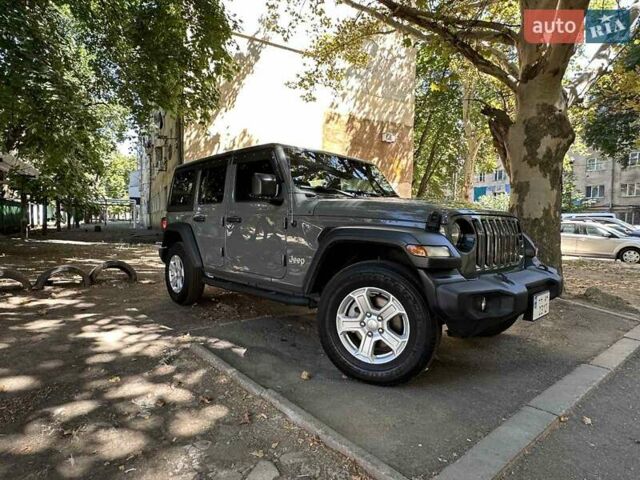 Джип Вранглер 2019 в Одессе на Automoto.ua Серый Джип Вранглер, объемом двигателя 3.6 л и пробегом 55 тыс. км за 39999 $, фото 13 на Automoto.ua