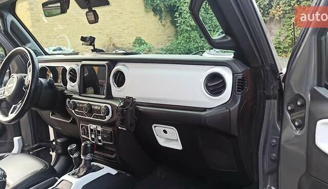 Серый Джип Вранглер, объемом двигателя 2 л и пробегом 89 тыс. км за 33000 $, фото 16 на Automoto.ua