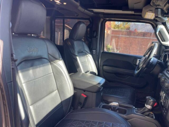 Сірий Джип Wrangler, об'ємом двигуна 3.6 л та пробігом 31 тис. км за 6800 $, фото 9 на Automoto.ua