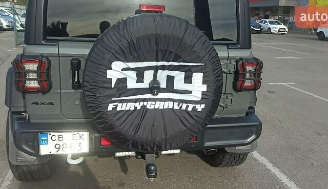 Серый Джип Вранглер, объемом двигателя 2 л и пробегом 89 тыс. км за 33000 $, фото 4 на Automoto.ua