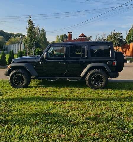 Сірий Джип Wrangler, об'ємом двигуна 2 л та пробігом 24 тис. км за 40000 $, фото 2 на Automoto.ua