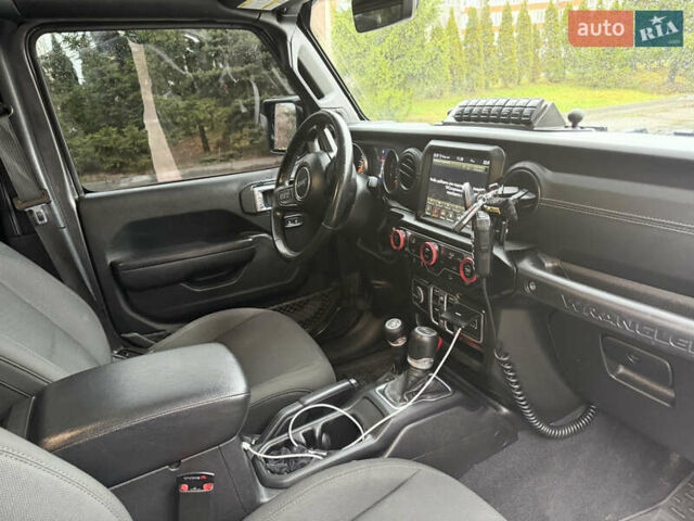 Серый Джип Вранглер, объемом двигателя 3.6 л и пробегом 92 тыс. км за 38999 $, фото 8 на Automoto.ua