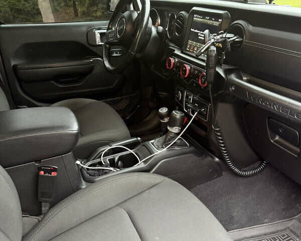 Серый Джип Вранглер, объемом двигателя 3.6 л и пробегом 92 тыс. км за 38999 $, фото 9 на Automoto.ua