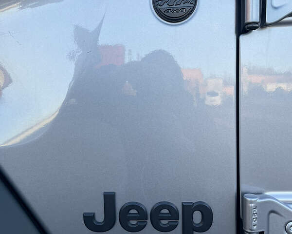 Сірий Джип Wrangler, об'ємом двигуна 2 л та пробігом 27 тис. км за 44500 $, фото 19 на Automoto.ua
