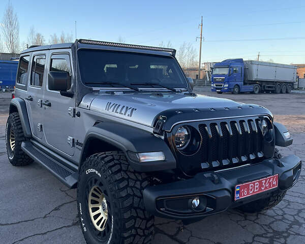 Сірий Джип Wrangler, об'ємом двигуна 2 л та пробігом 27 тис. км за 44500 $, фото 4 на Automoto.ua