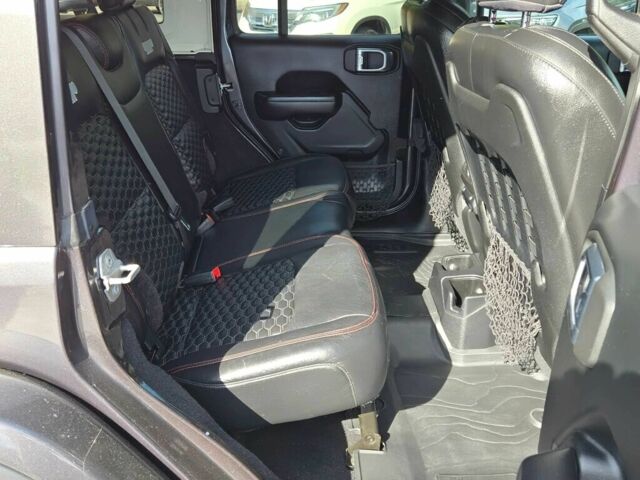 Джип Wrangler 2020 у Житомирі на Automoto.ua Сірий Джип Wrangler, об'ємом двигуна 3.6 л та пробігом 50 тис. км за 41000 $, фото 13 на Automoto.ua