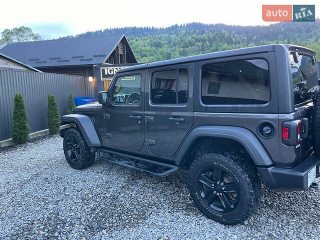 Серый Джип Вранглер, объемом двигателя 2 л и пробегом 103 тыс. км за 34000 $, фото 6 на Automoto.ua