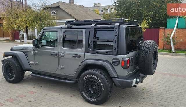 Сірий Джип Wrangler, об'ємом двигуна 2.99 л та пробігом 86 тис. км за 39500 $, фото 9 на Automoto.ua