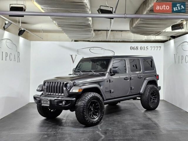 Серый Джип Вранглер, объемом двигателя 3.6 л и пробегом 50 тыс. км за 45000 $, фото 1 на Automoto.ua