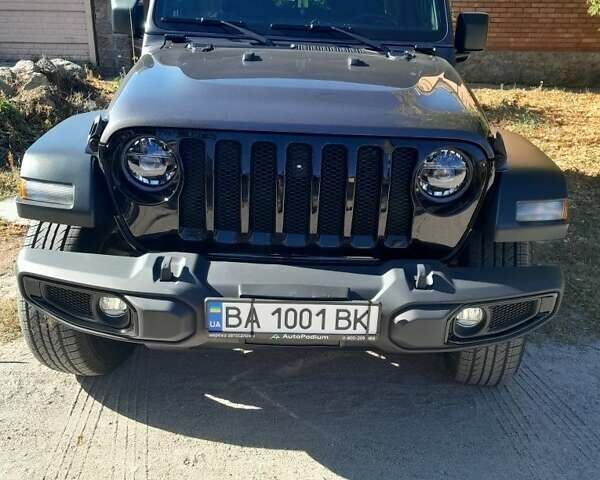 Серый Джип Вранглер, объемом двигателя 2 л и пробегом 24 тыс. км за 41500 $, фото 1 на Automoto.ua